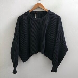 FREE PEOPLE Crew Neck Cropped Sweater Size XS